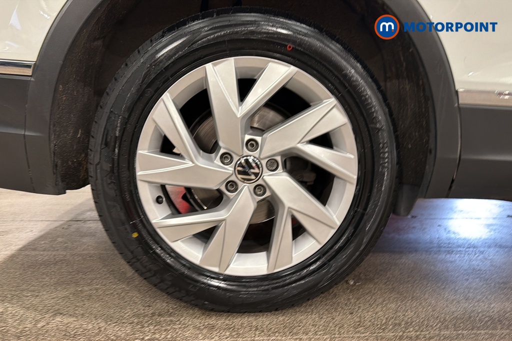 Volkswagen Tiguan Allspace Life Manual Petrol SUV - Stock Number (1674839) - 46th supplementary image