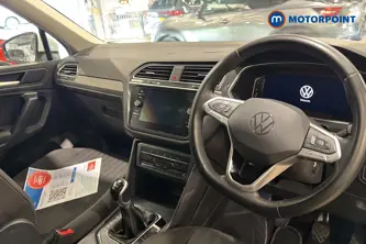 Volkswagen Tiguan Allspace Life Manual Petrol SUV - Stock Number (1674839) - 1st supplementary image