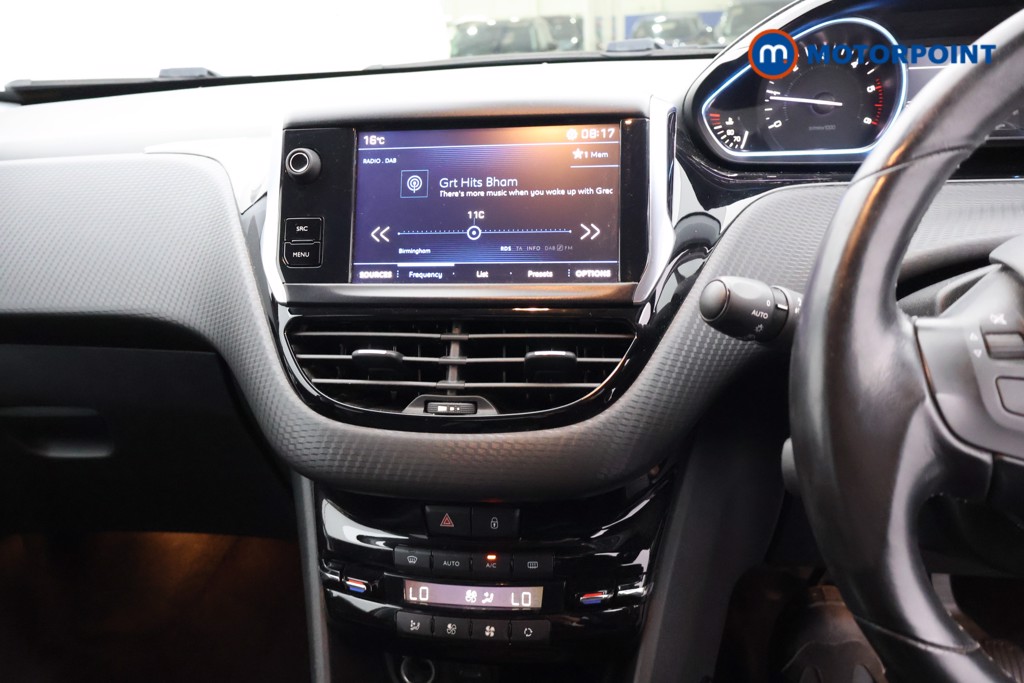 Peugeot 2008 Allure Manual Diesel SUV - Stock Number (1675139) - 7th supplementary image