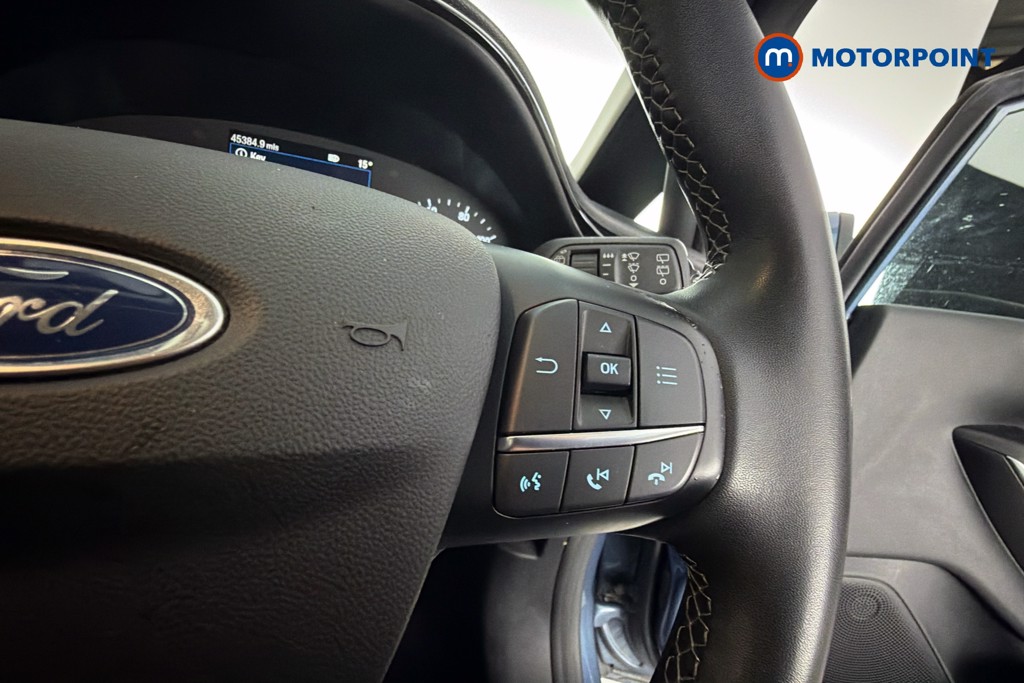 Ford Fiesta Titanium Manual Petrol Hatchback - Stock Number (1675174) - 4th supplementary image