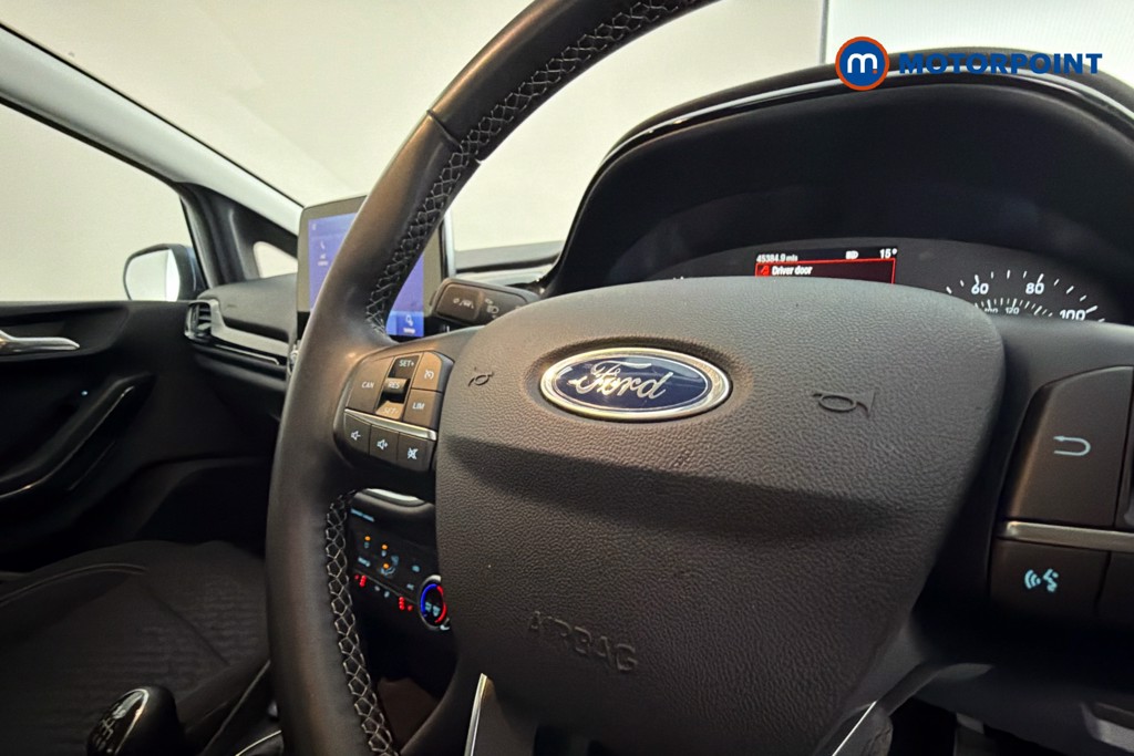 Ford Fiesta Titanium Manual Petrol Hatchback - Stock Number (1675174) - 5th supplementary image
