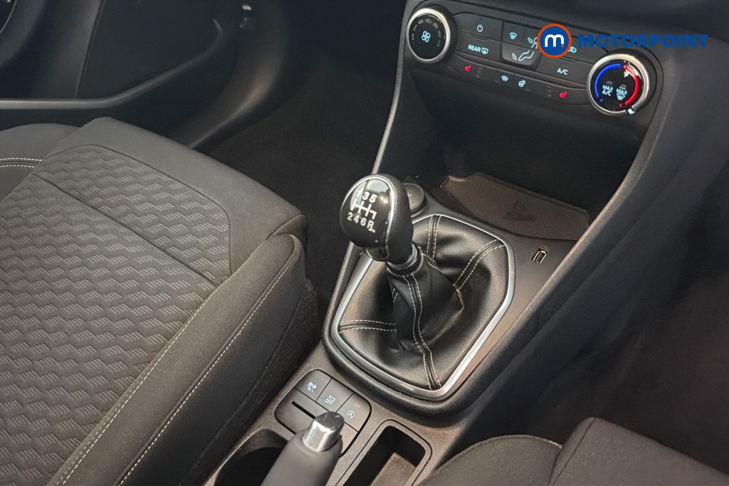 Ford Fiesta Titanium Manual Petrol Hatchback - Stock Number (1675174) - 15th supplementary image