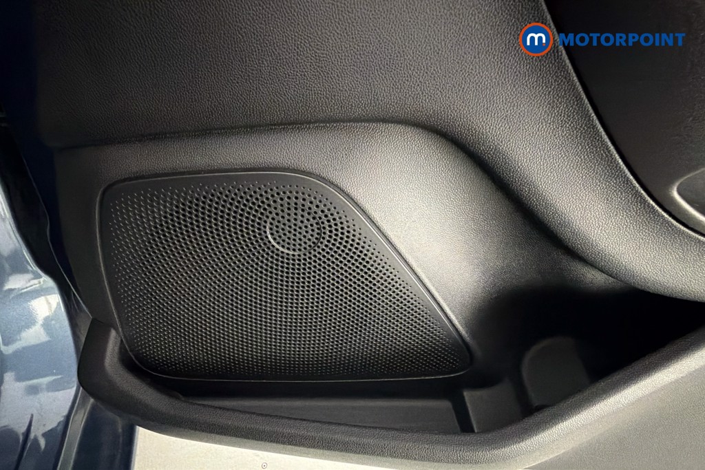 Ford Fiesta Titanium Manual Petrol Hatchback - Stock Number (1675174) - 21st supplementary image