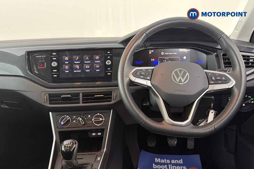 Volkswagen Polo Life Manual Petrol Hatchback - Stock Number (1676054) - 2nd supplementary image