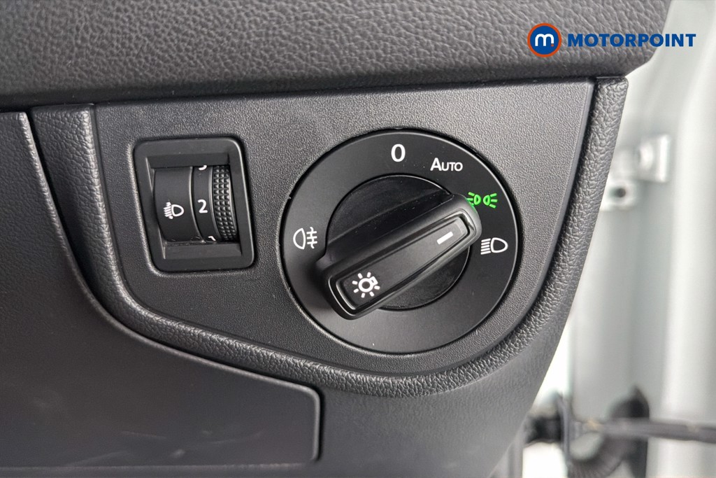 Volkswagen Polo Life Manual Petrol Hatchback - Stock Number (1676054) - 18th supplementary image