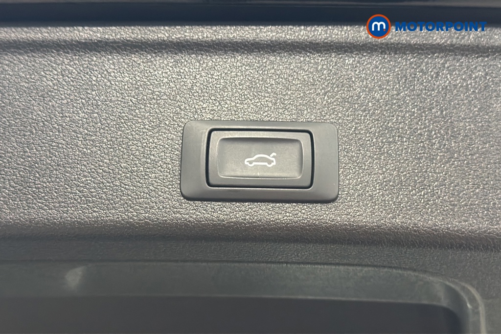 Audi A4 Sport Automatic Petrol Estate - Stock Number (1676328) - 35th supplementary image