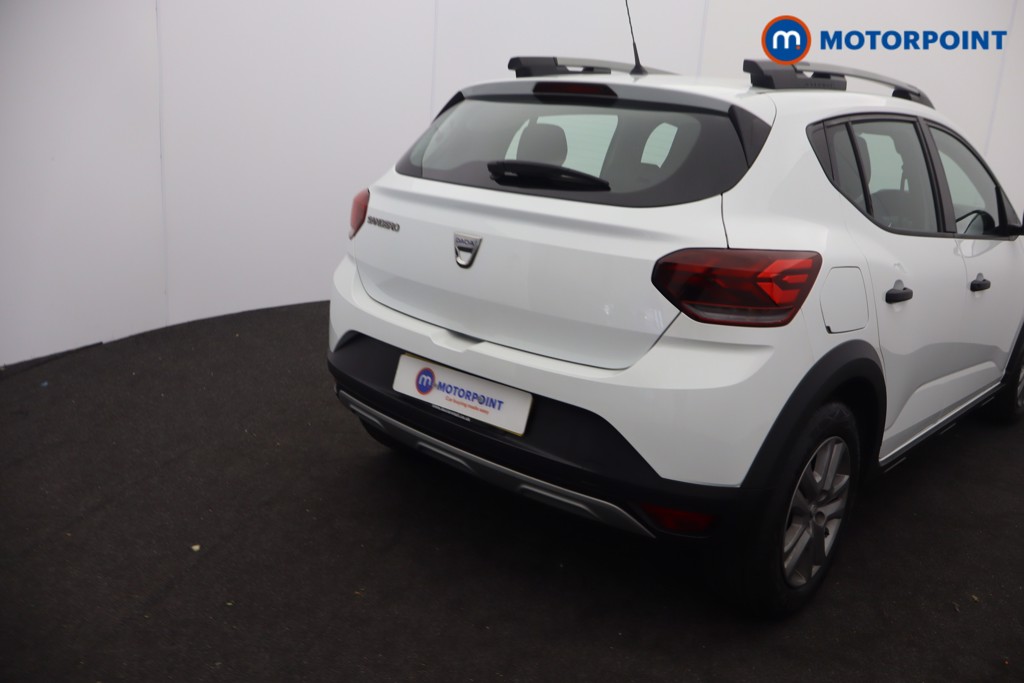 Dacia Sandero Stepway Essential Manual Petrol Hatchback - Stock Number (1676391) - 2nd supplementary image