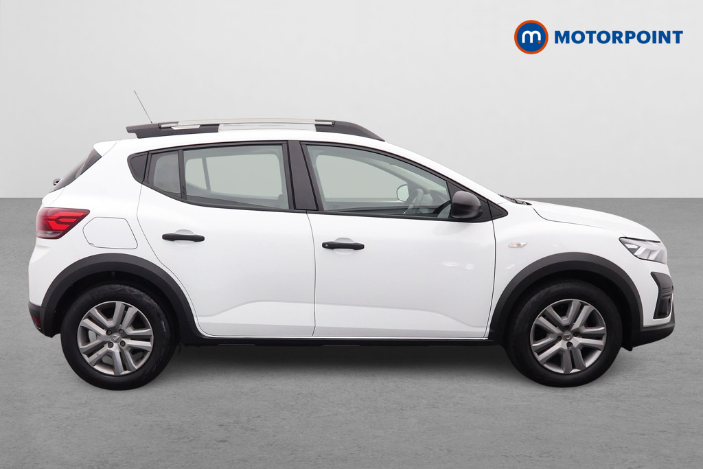 Dacia Sandero Stepway Essential Manual Petrol Hatchback - Stock Number (1676391) - Drivers side