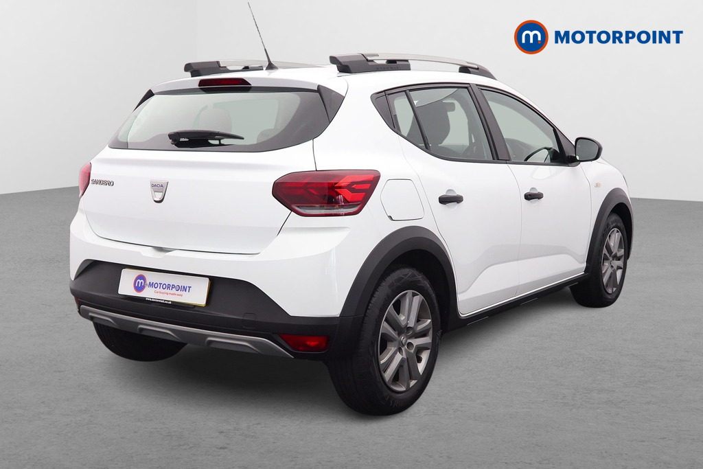 Dacia Sandero Stepway Essential Manual Petrol Hatchback - Stock Number (1676391) - Drivers side rear corner