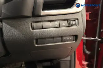 Nissan Qashqai N-Connecta Manual Petrol SUV - Stock Number (1676410) - 11th supplementary image