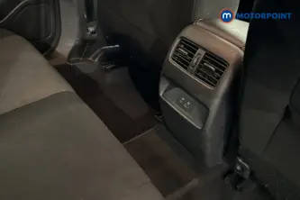 Nissan Qashqai N-Connecta Manual Petrol SUV - Stock Number (1676410) - 27th supplementary image