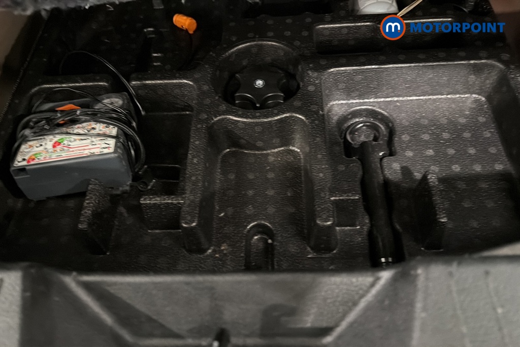 Nissan Qashqai N-Connecta Manual Petrol SUV - Stock Number (1676410) - 33rd supplementary image