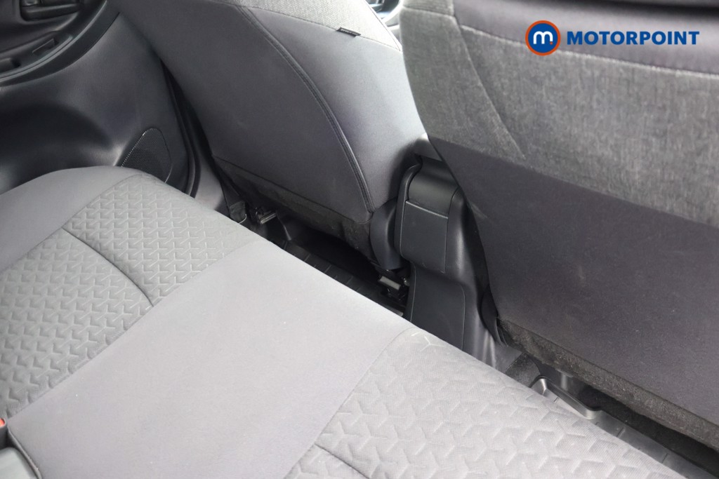 Toyota Yaris Cross Design Automatic Petrol-Electric Hybrid Estate - Stock Number (1676583) - 26th supplementary image
