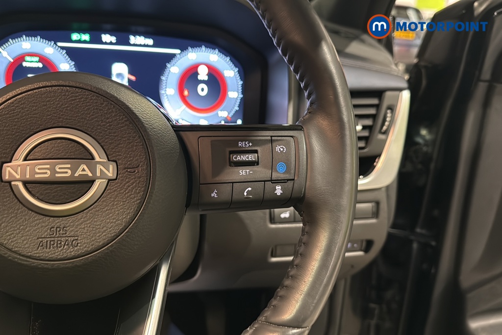 Nissan Qashqai Tekna Automatic Petrol-Electric Hybrid SUV - Stock Number (1676781) - 3rd supplementary image