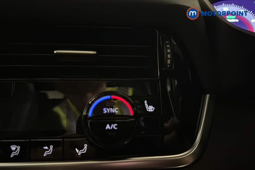 Nissan Qashqai Tekna Automatic Petrol-Electric Hybrid SUV - Stock Number (1676781) - 14th supplementary image