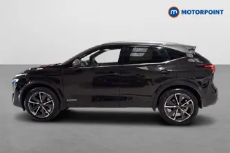 Nissan Qashqai Tekna Automatic Petrol-Electric Hybrid SUV - Stock Number (1676781) - Drivers side