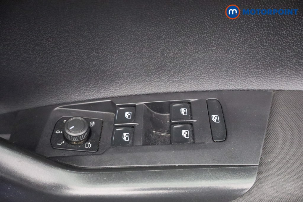 Volkswagen Taigo Life Manual Petrol SUV - Stock Number (1676792) - 9th supplementary image
