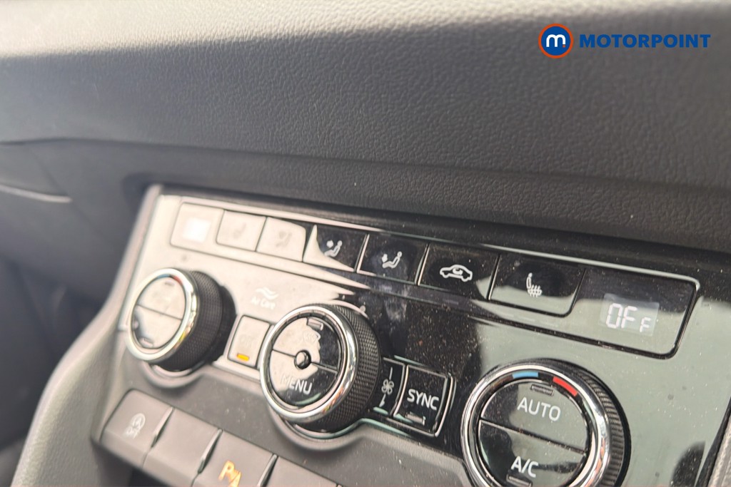 Skoda Karoq Sportline Edition Manual Petrol SUV - Stock Number (1676841) - 14th supplementary image