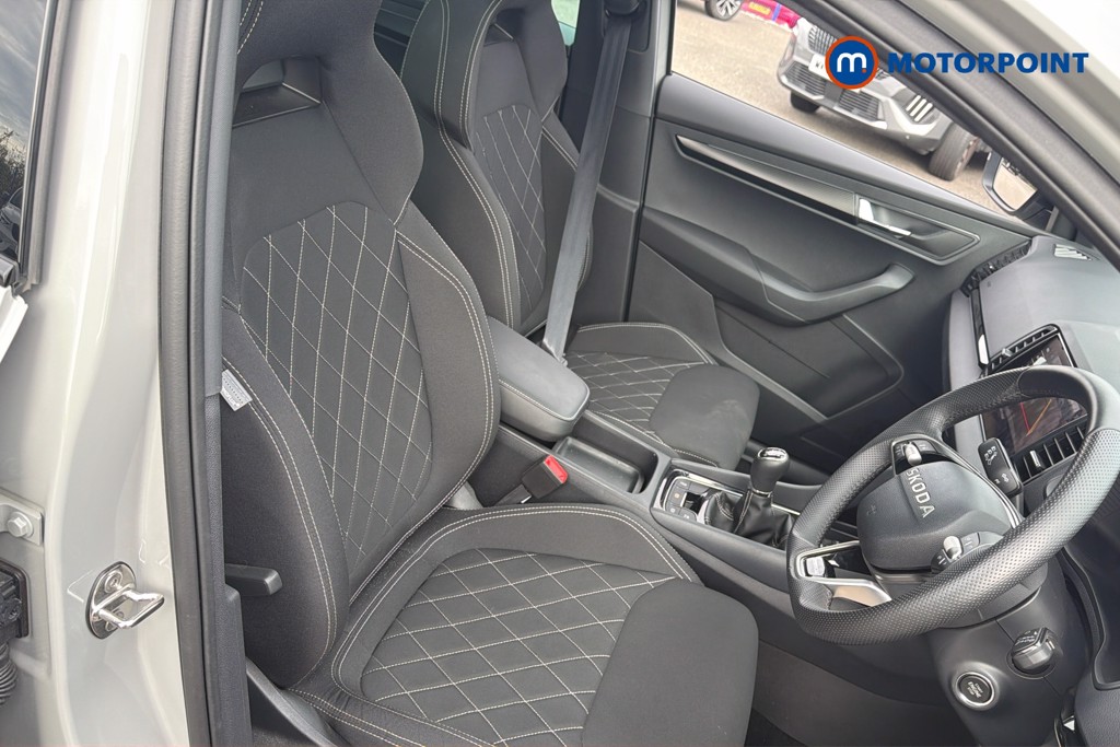 Skoda Karoq Sportline Edition Manual Petrol SUV - Stock Number (1676841) - 22nd supplementary image