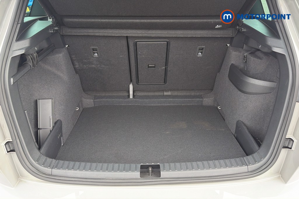 Skoda Karoq Sportline Edition Manual Petrol SUV - Stock Number (1676841) - 33rd supplementary image