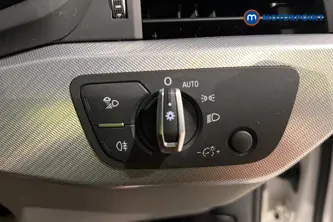 Audi A4 Technik Automatic Petrol Saloon - Stock Number (1676968) - 11th supplementary image