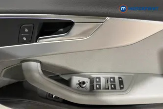 Audi A4 Technik Automatic Petrol Saloon - Stock Number (1676968) - 19th supplementary image