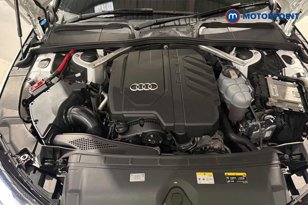 Audi A4 Technik Automatic Petrol Saloon - Stock Number (1676968) - 48th supplementary image