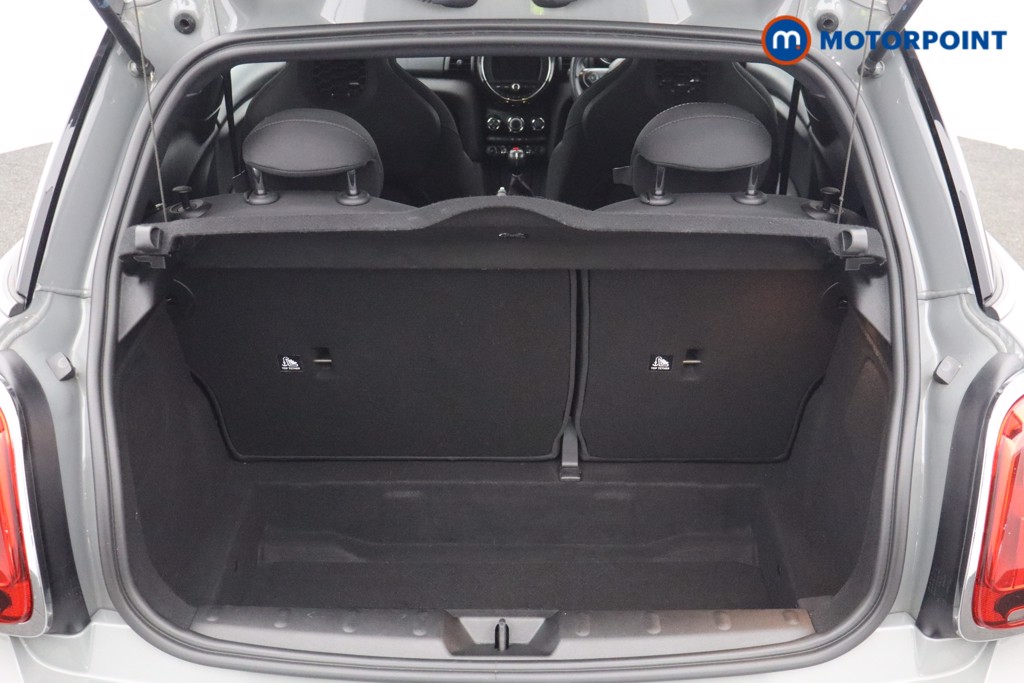 Mini Hatchback Cooper Sport Manual Petrol Hatchback - Stock Number (1677115) - 2nd supplementary image