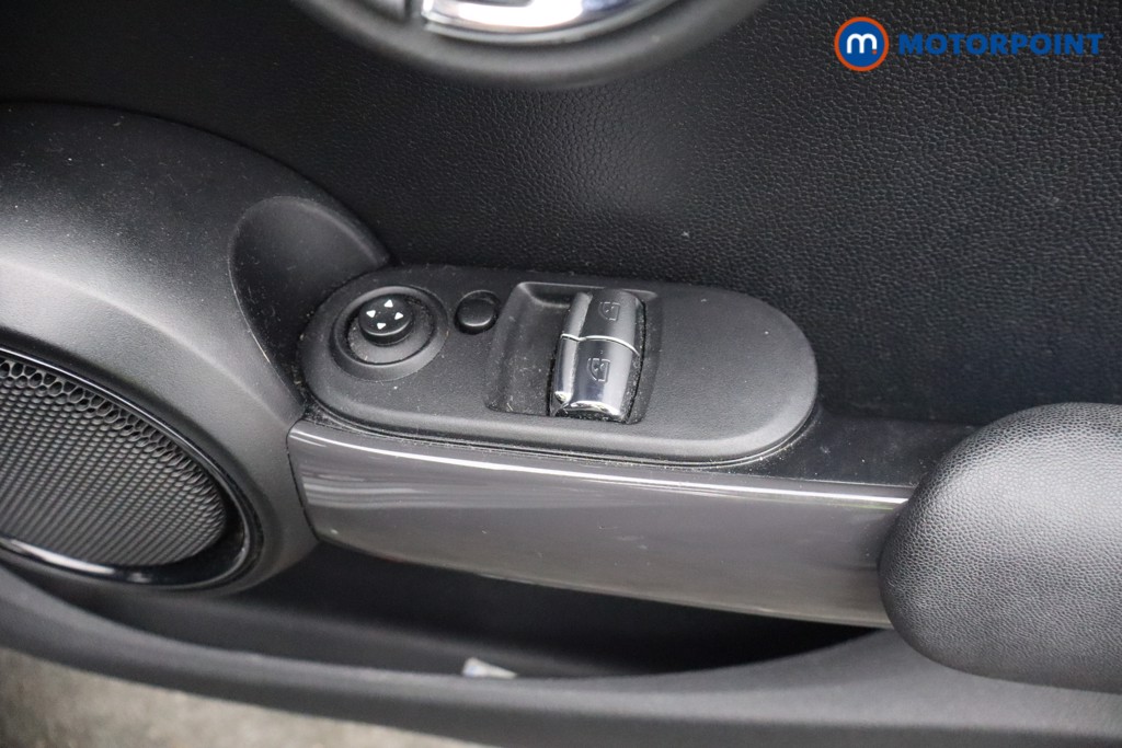 Mini Hatchback Cooper Sport Manual Petrol Hatchback - Stock Number (1677115) - 9th supplementary image