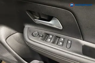 Vauxhall Mokka Ultimate Automatic Electric SUV - Stock Number (1677131) - 19th supplementary image