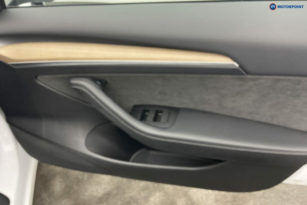 Tesla Model 3 Rwd 4Dr Auto Automatic Electric Saloon - Stock Number (1677296) - 24th supplementary image