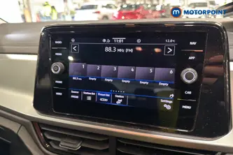 Volkswagen T-Roc Life Manual Petrol SUV - Stock Number (1677465) - 8th supplementary image