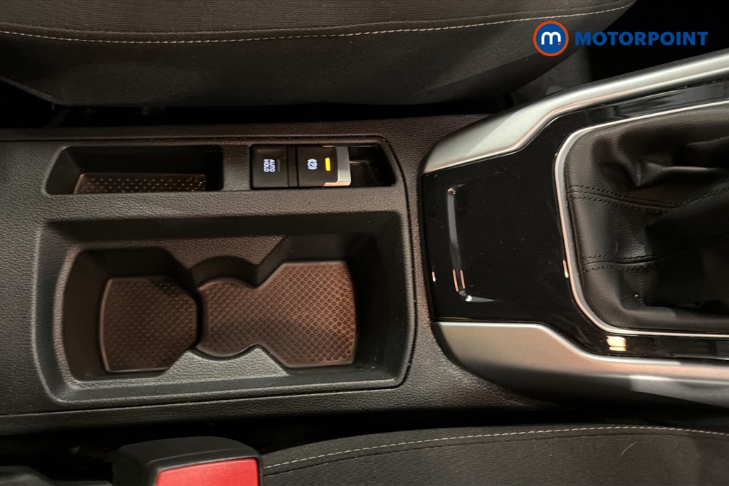 Volkswagen T-Roc Life Manual Petrol SUV - Stock Number (1677465) - 16th supplementary image