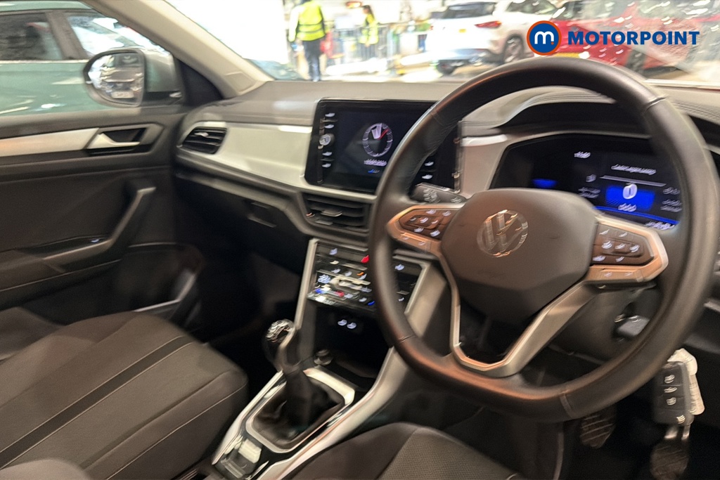 Volkswagen T-Roc Life Manual Petrol SUV - Stock Number (1677465) - 1st supplementary image