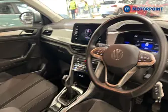 Volkswagen T-Roc Life Manual Petrol SUV - Stock Number (1677465) - 1st supplementary image