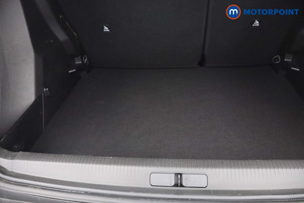 Peugeot 2008 Allure Manual Petrol SUV - Stock Number (1677495) - 5th supplementary image