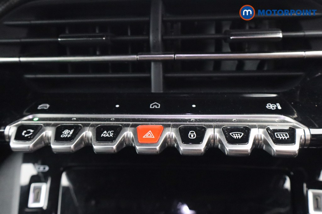 Peugeot 2008 Allure Manual Petrol SUV - Stock Number (1677495) - 15th supplementary image