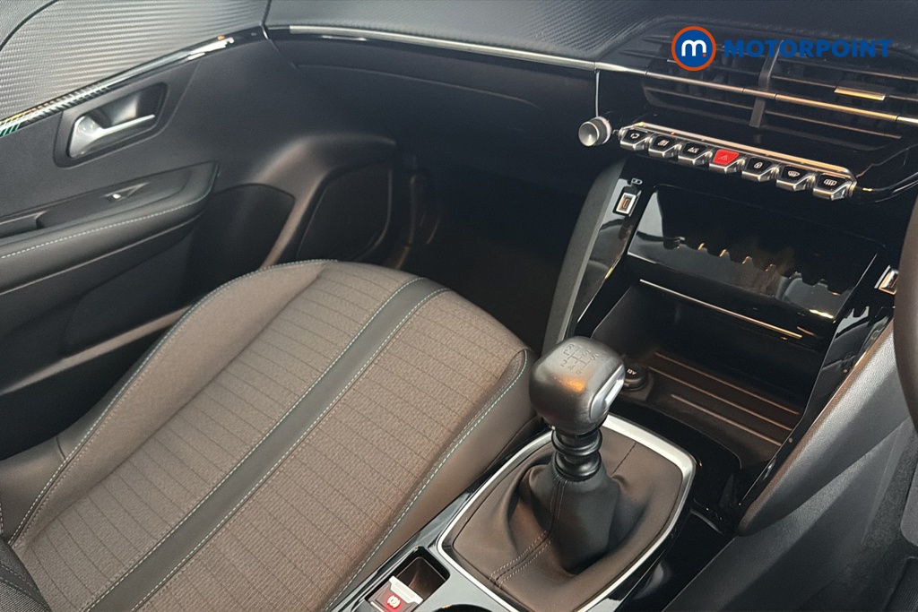 Peugeot 208 Allure Premium -Plus Manual Petrol Hatchback - Stock Number (1677521) - 15th supplementary image