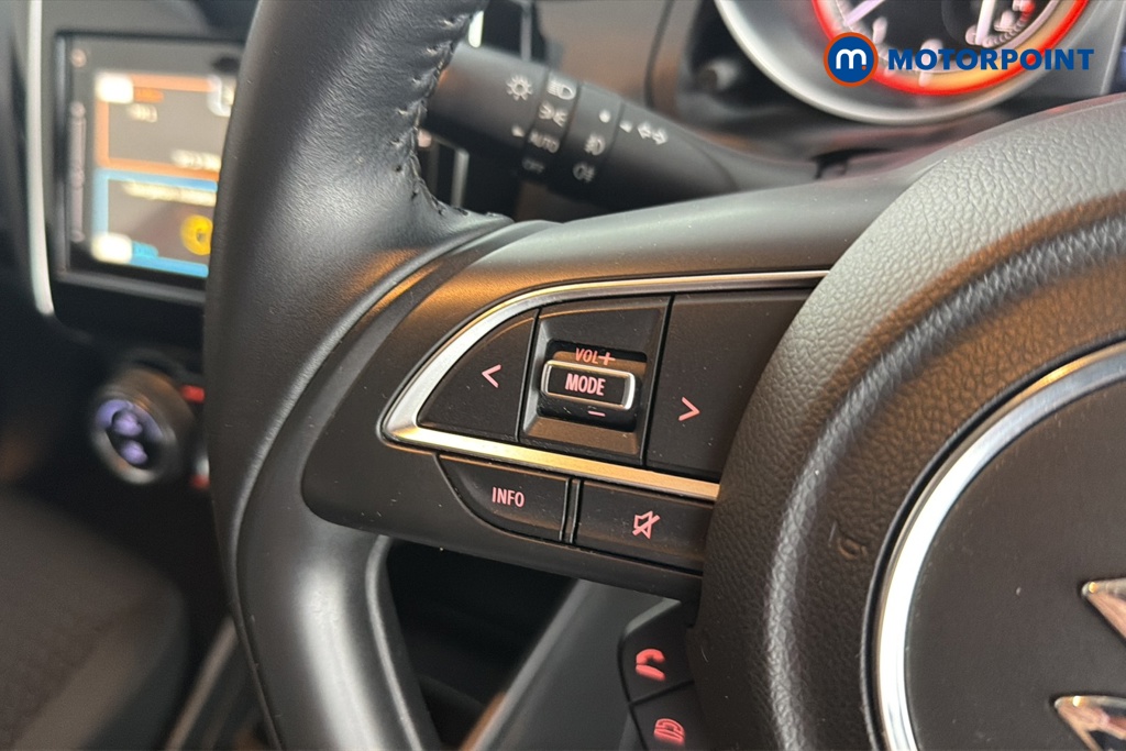 Suzuki Swift SZ5 Manual Petrol Hatchback - Stock Number (1677599) - 4th supplementary image