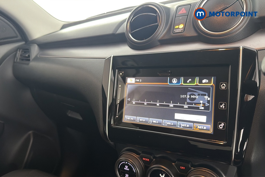 Suzuki Swift SZ5 Manual Petrol Hatchback - Stock Number (1677599) - 8th supplementary image