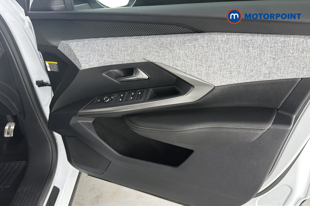 Peugeot 3008 GT Automatic Petrol SUV - Stock Number (1677704) - 18th supplementary image