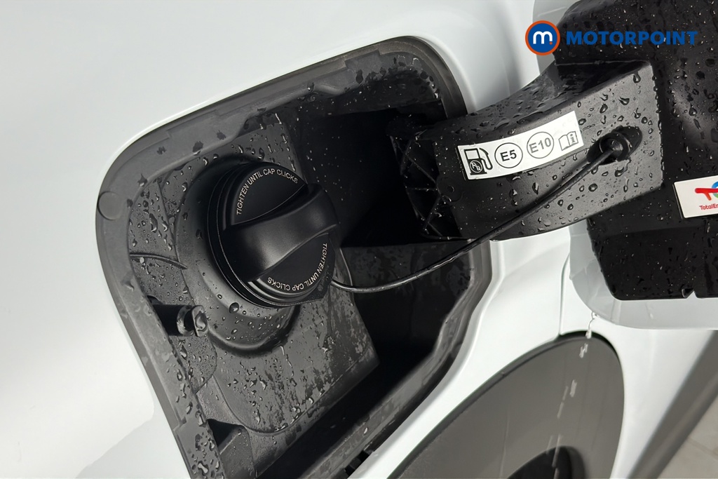 Peugeot 3008 GT Automatic Petrol SUV - Stock Number (1677704) - 41st supplementary image