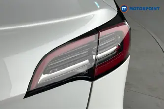 Tesla Model 3 Long Range Automatic Electric Saloon - Stock Number (1677724) - 36th supplementary image