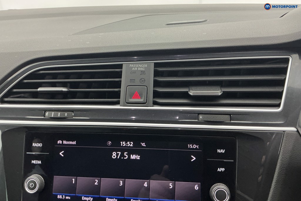 Volkswagen Tiguan R-Line Tech Manual Diesel SUV - Stock Number (1678091) - 20th supplementary image