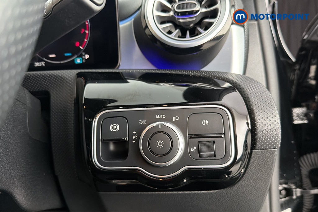 Mercedes-Benz A Class Amg Line Automatic Petrol Saloon - Stock Number (1678113) - 11th supplementary image