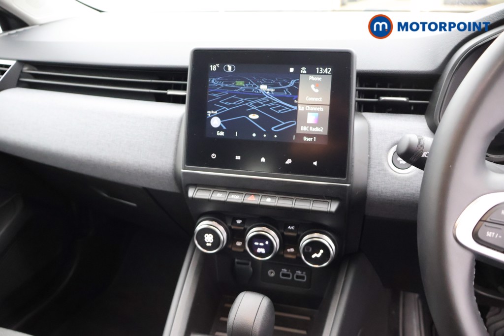 Renault Clio Evolution Automatic Petrol-Electric Hybrid Hatchback - Stock Number (1678179) - 11th supplementary image