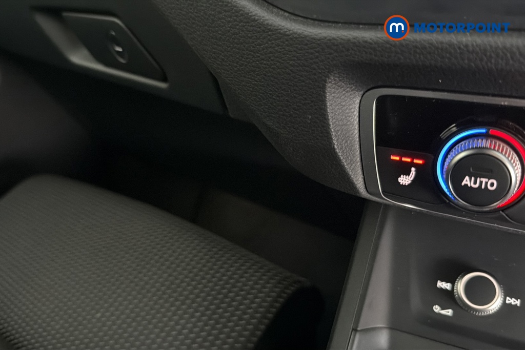 Audi Q3 S Line Manual Diesel SUV - Stock Number (1678617) - 14th supplementary image