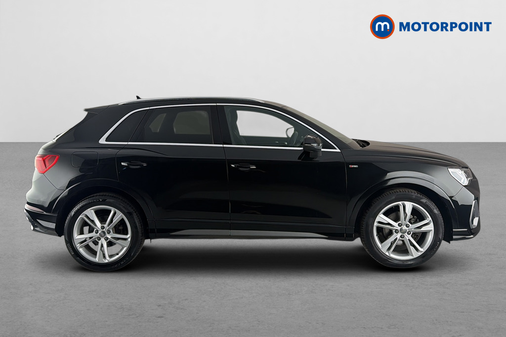 Audi Q3 S Line Manual Diesel SUV - Stock Number (1678617) - Passenger side