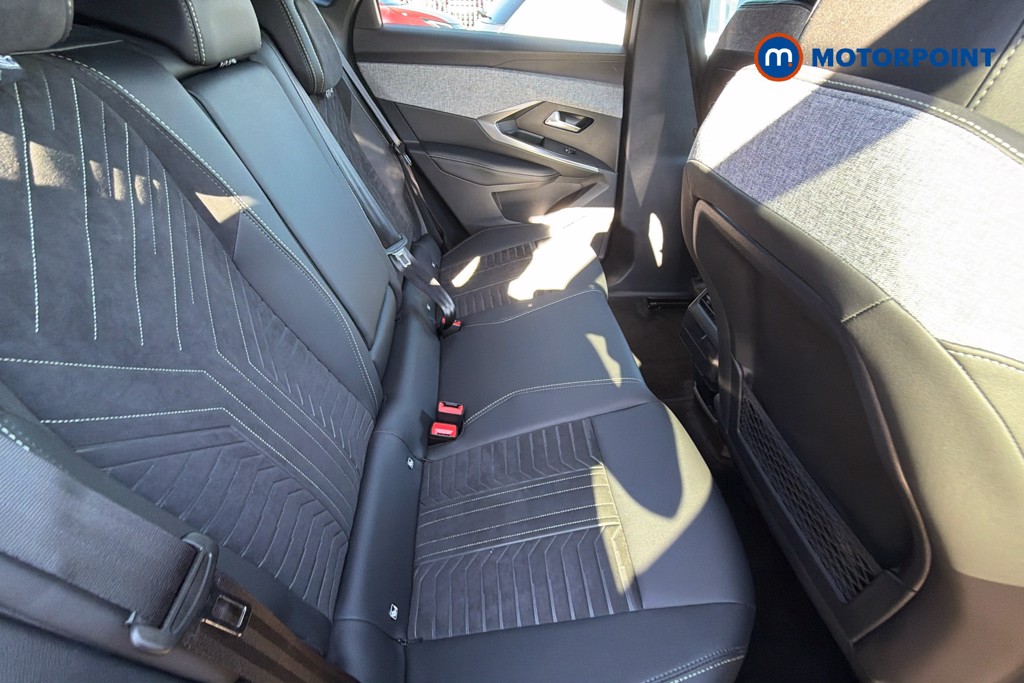 Peugeot 3008 GT Automatic Electric SUV - Stock Number (1619423) - 32nd supplementary image