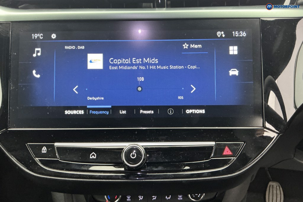 Vauxhall Corsa YES Manual Petrol Hatchback - Stock Number (1639730) - 2nd supplementary image